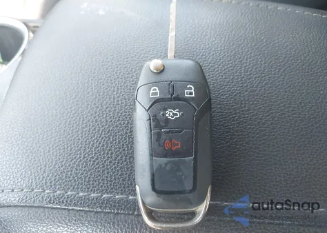 2015 Ford Fusion Se z USA, uszkodzony, nr VIN 1FA6P0HD8F5103052